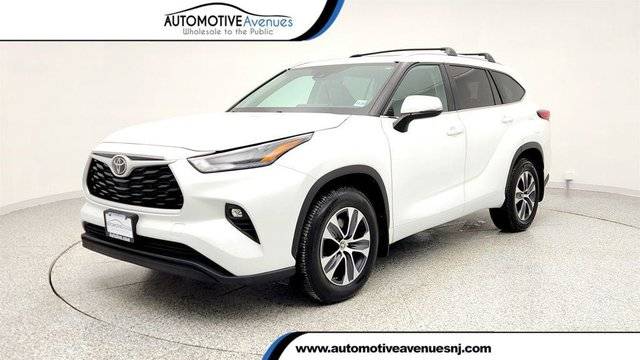 2023 Toyota Highlander XLE AWD photo