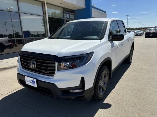 2023 Honda Ridgeline Sport AWD photo