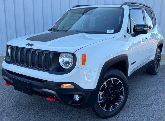 2023 Jeep Renegade Trailhawk 4WD photo