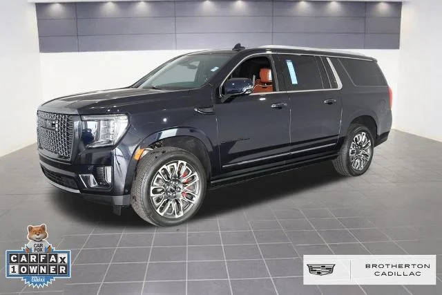 2023 GMC Yukon XL Denali Ultimate 4WD photo