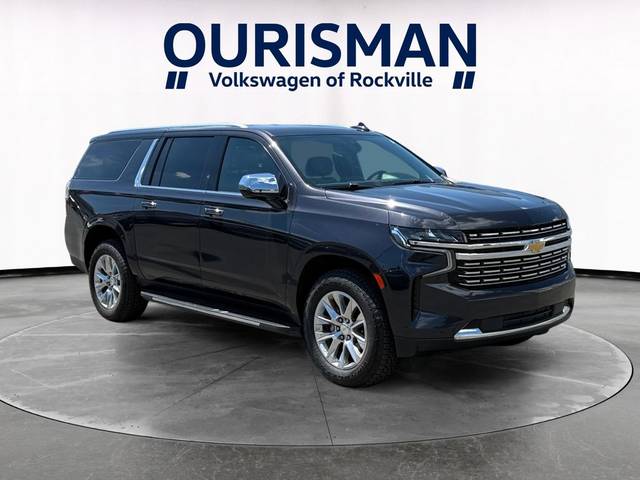 2022 Chevrolet Suburban Premier 4WD photo