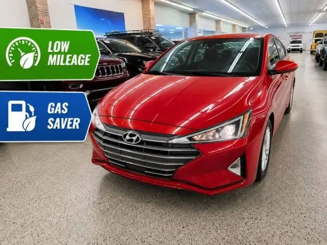 2020 Hyundai Elantra SEL FWD photo