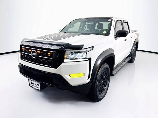 2023 Nissan Frontier SV 4WD photo
