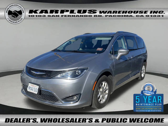 2020 Chrysler Pacifica Minivan Touring L FWD photo