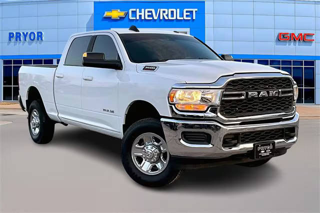 2022 Ram 3500 Big Horn 4WD photo