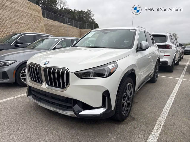 2023 BMW X1 xDrive28i AWD photo