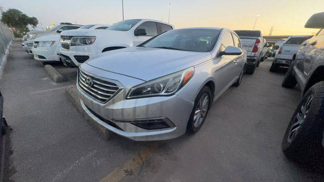 2015 Hyundai Sonata 2.4L SE FWD photo