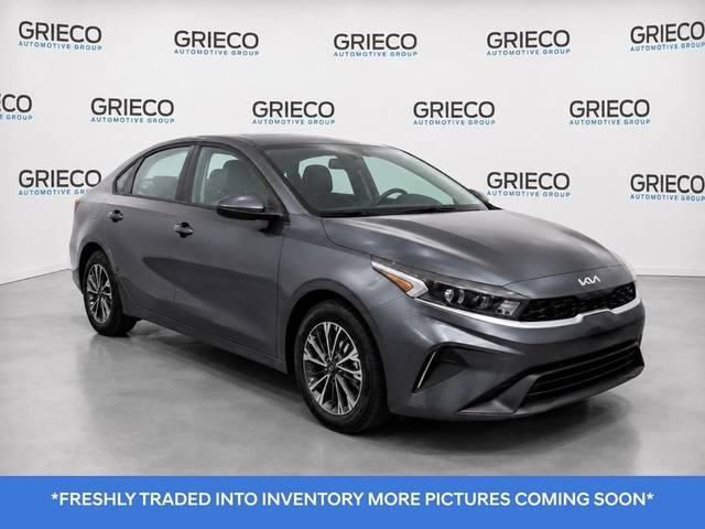 2023 Kia Forte LXS FWD photo