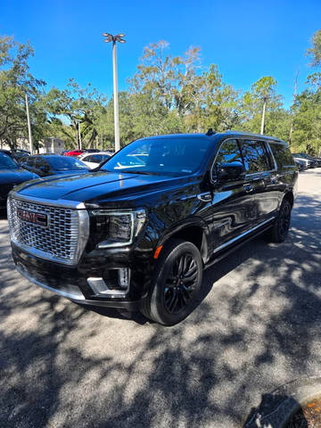 2023 GMC Yukon XL Denali 4WD photo