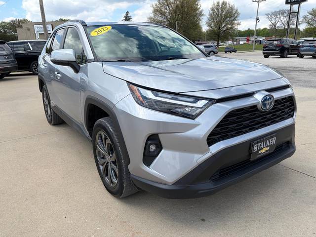 2023 Toyota RAV4 Hybrid XLE Premium AWD photo