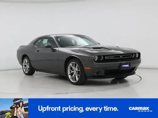 2023 Dodge Challenger SXT RWD photo