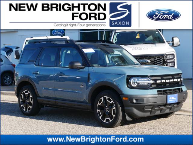 2023 Ford Bronco Sport Outer Banks 4WD photo