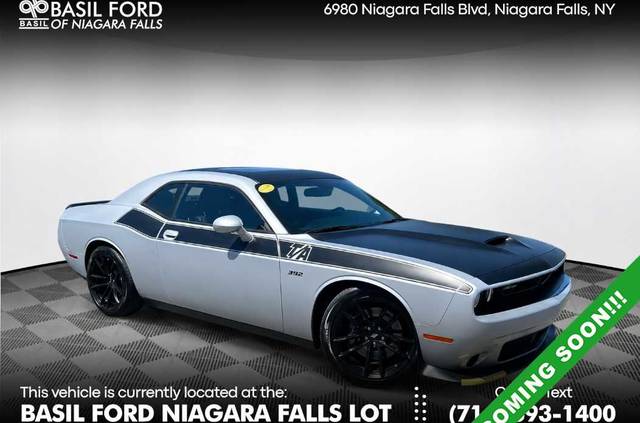 2023 Dodge Challenger R/T Scat Pack RWD photo