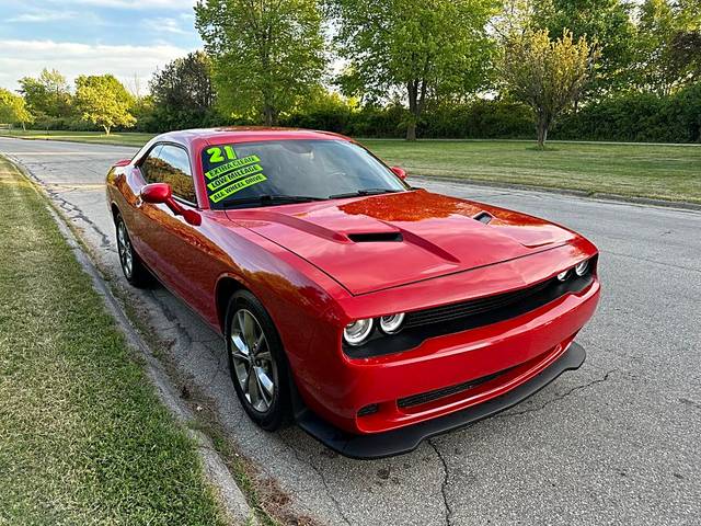 2021 Dodge Challenger SXT AWD photo