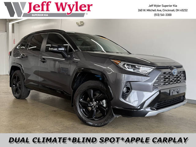 2021 Toyota RAV4 Hybrid XSE AWD photo