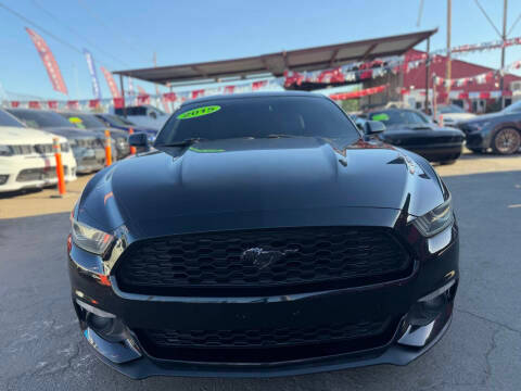 2015 Ford Mustang EcoBoost Premium RWD photo