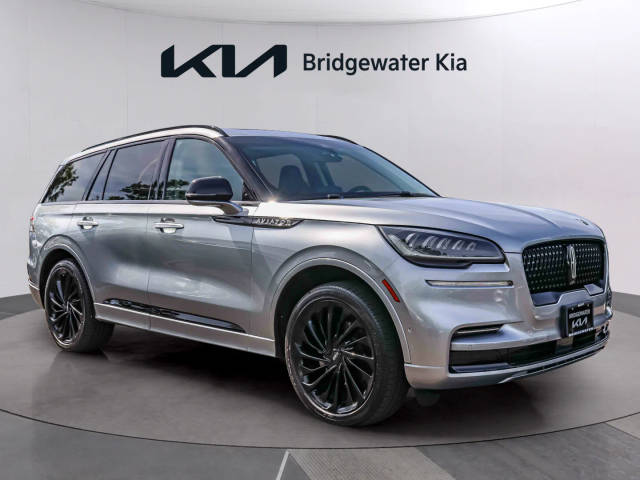 2023 Lincoln Aviator Reserve AWD photo