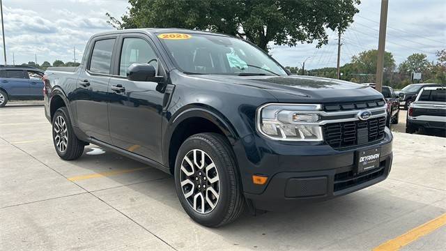 2023 Ford Maverick LARIAT FWD photo