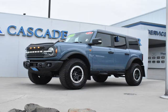 2023 Ford Bronco 4 Door Badlands 4WD photo
