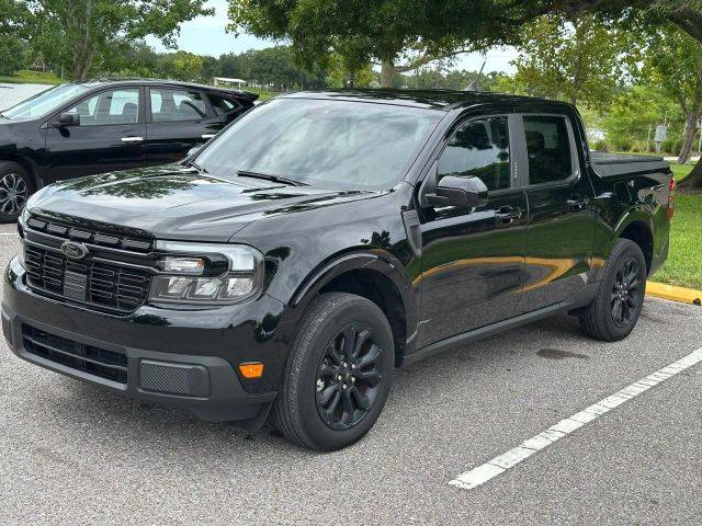 2023 Ford Maverick LARIAT FWD photo