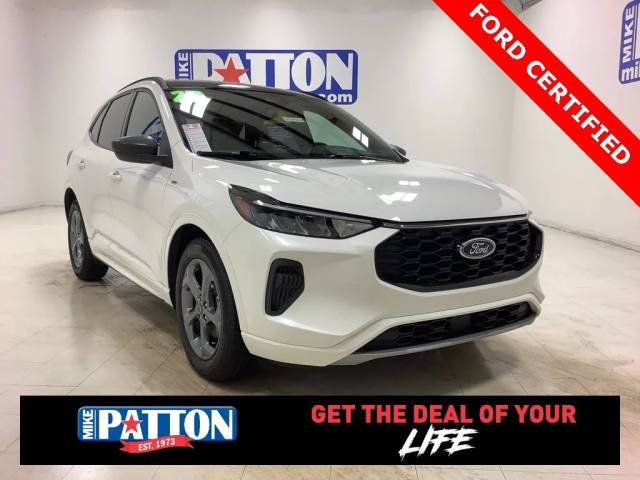 2023 Ford Escape ST-Line FWD photo