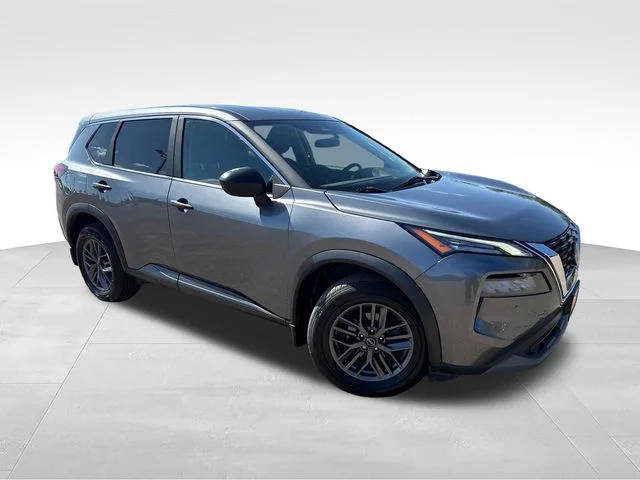 2023 Nissan Rogue S FWD photo