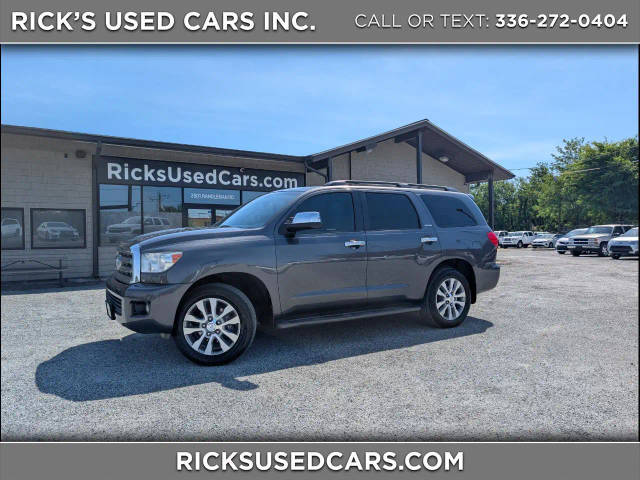 2015 Toyota Sequoia Limited RWD photo