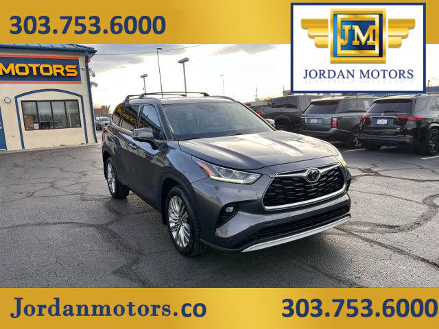 2023 Toyota Highlander Platinum AWD photo