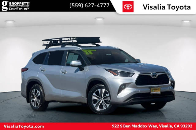 2023 Toyota Highlander Hybrid XLE AWD photo