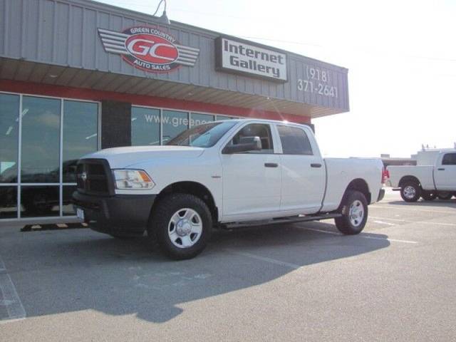 2017 Ram 3500 Tradesman RWD photo