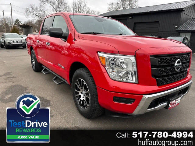 2021 Nissan Titan SV RWD photo