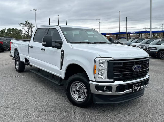 2023 Ford F-250 Super Duty XL 4WD photo