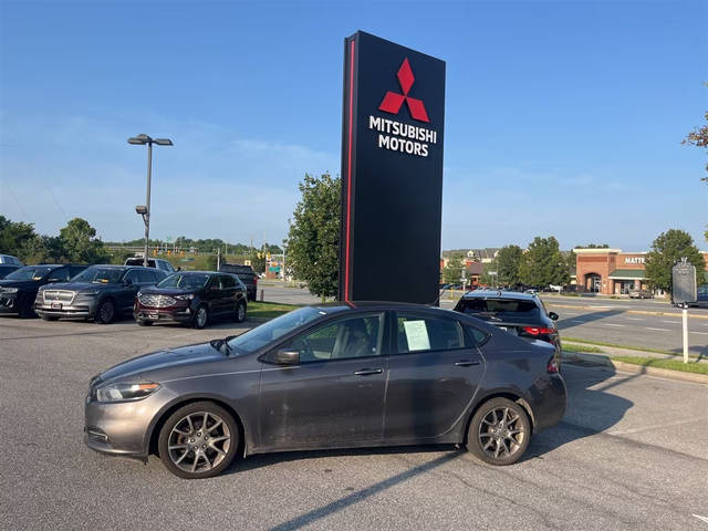 2015 Dodge Dart SXT FWD photo