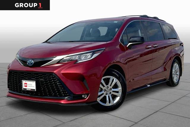 2023 Toyota Sienna XSE AWD photo