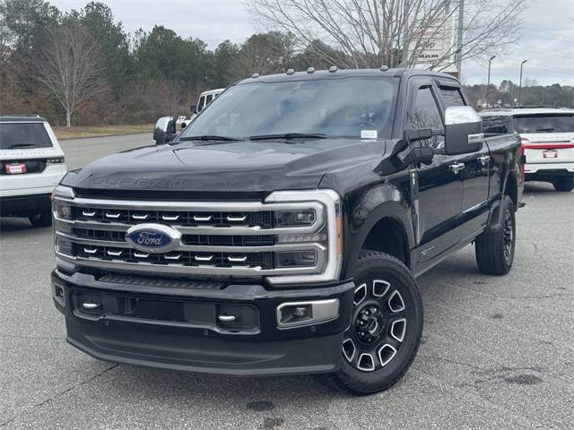2023 Ford F-350 Super Duty Platinum 4WD photo