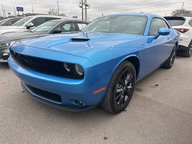 2023 Dodge Challenger SXT AWD photo