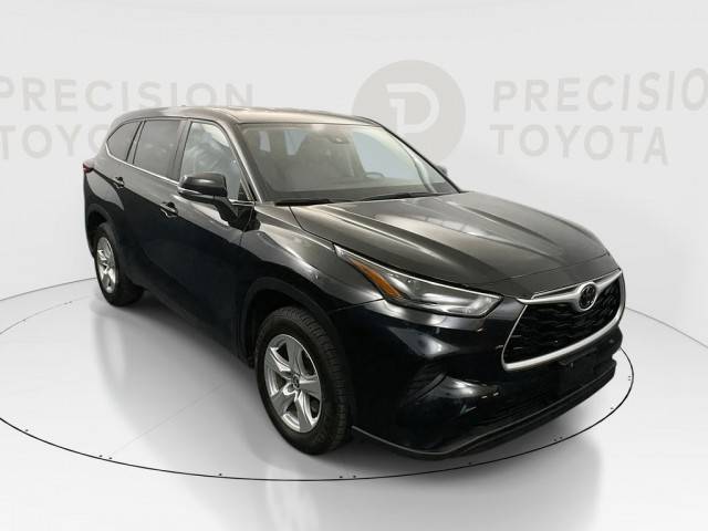 2023 Toyota Highlander L FWD photo