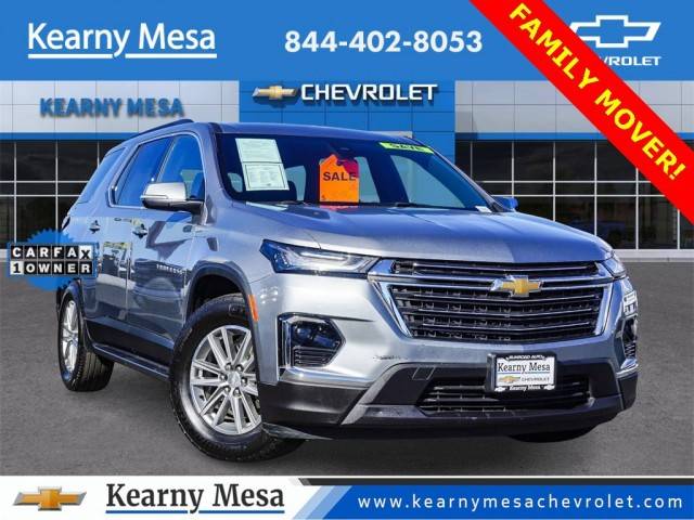 2023 Chevrolet Traverse LT Cloth AWD photo