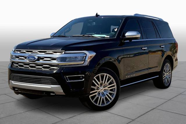 2023 Ford Expedition Platinum 4WD photo