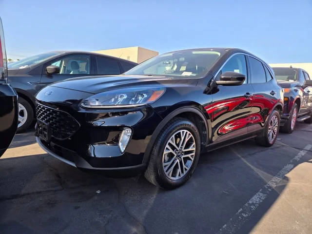 2022 Ford Escape SEL AWD photo