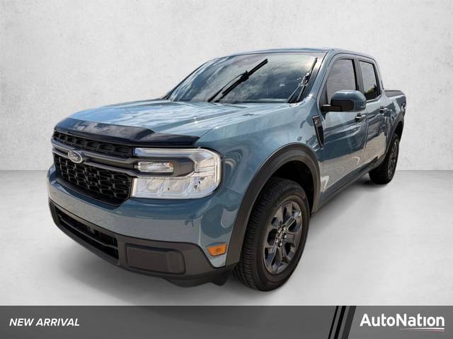 2023 Ford Maverick XLT FWD photo