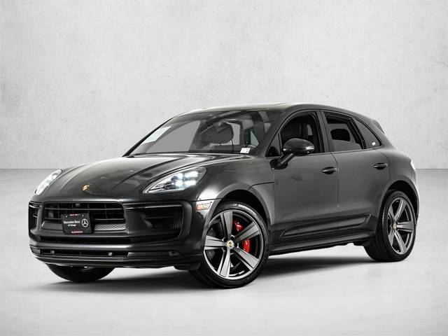 2022 Porsche Macan GTS AWD photo