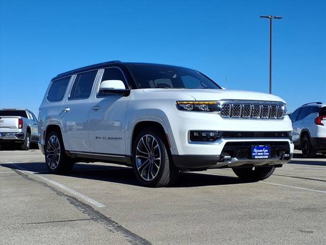 2022 Jeep Grand Wagoneer Series III 4WD photo