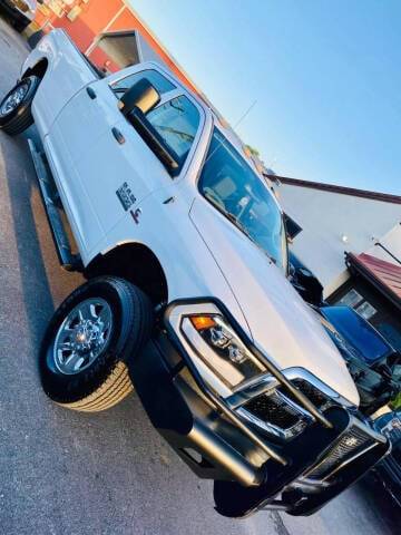 2015 Ram 3500 Tradesman 4WD photo