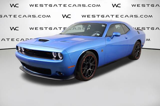 2023 Dodge Challenger R/T Scat Pack RWD photo