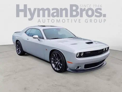 2023 Dodge Challenger R/T Scat Pack RWD photo