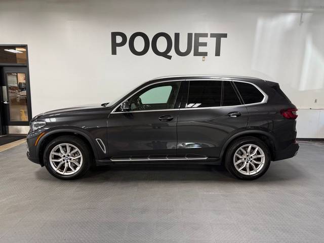 2022 BMW X5 xDrive40i AWD photo