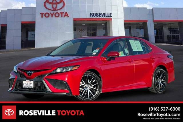 2022 Toyota Camry SE FWD photo