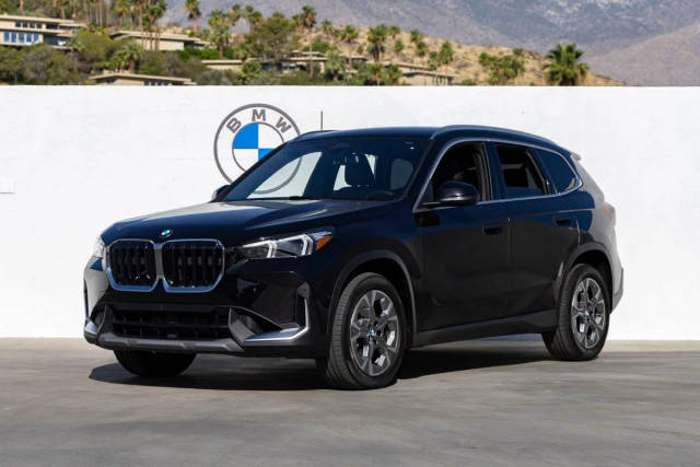 2023 BMW X1 xDrive28i AWD photo
