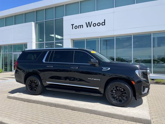 2021 GMC Yukon XL SLT 4WD photo